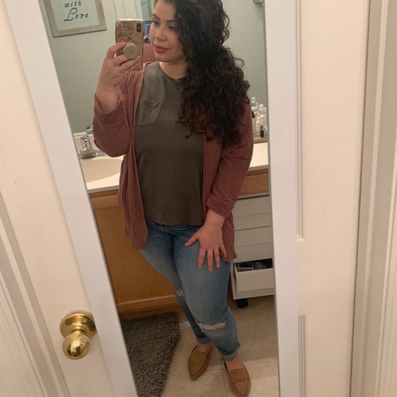 Meet your Posher, Krystel - Picture 7 of 7